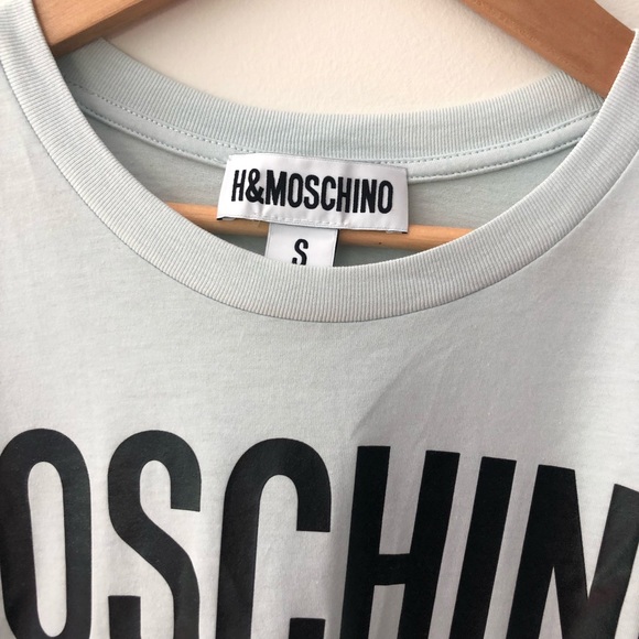 MOSCHINO for H&M Mickey & Minnie Mouse T Shirt - Picture 2 of 6